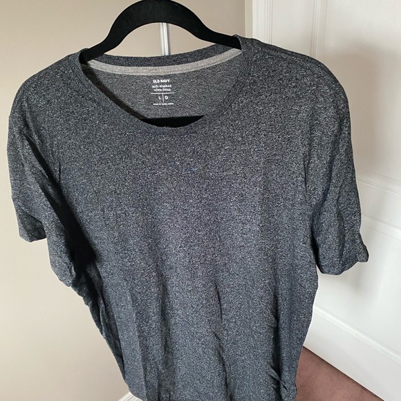 Old Navy Tee - Picture 3 of 5